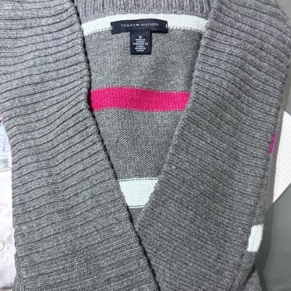 ✨ Cozy Tommy Hilfiger Women’s Sweater - Never Worn ✨ - Picture 15 of 15